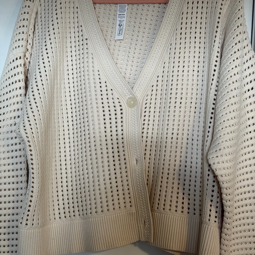 Lululemon Athletica Cream Knit Cardigan
